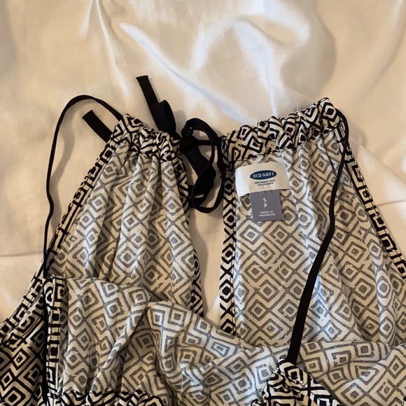 Old Navy Halter Romper - Picture 4 of 4